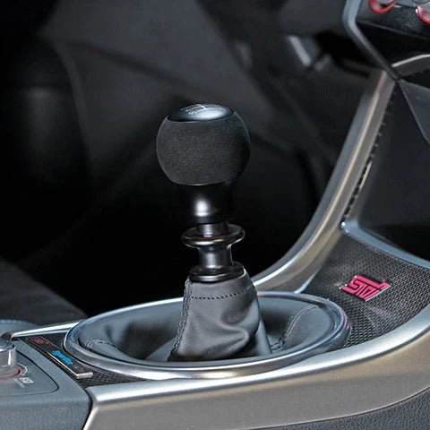 Billetworkz Fusion Shift Knob Weighted - 6-Speed | 2015-2023 Subaru WRX, and 2004-2021 Subaru WRX STI (BW-KB-SUB6-VEL6).