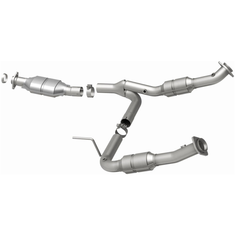 MagnaFlow Direct Fit Catalytic Converter Explorer 02-04 4.6L