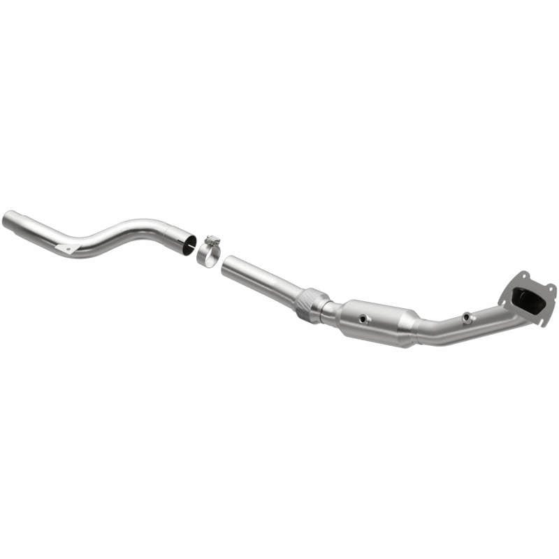 MagnaFlow Left Side Direct Fit Catalytic Converter 15-17 Chrysler 300 3.6L (4-Bolt Flange)
