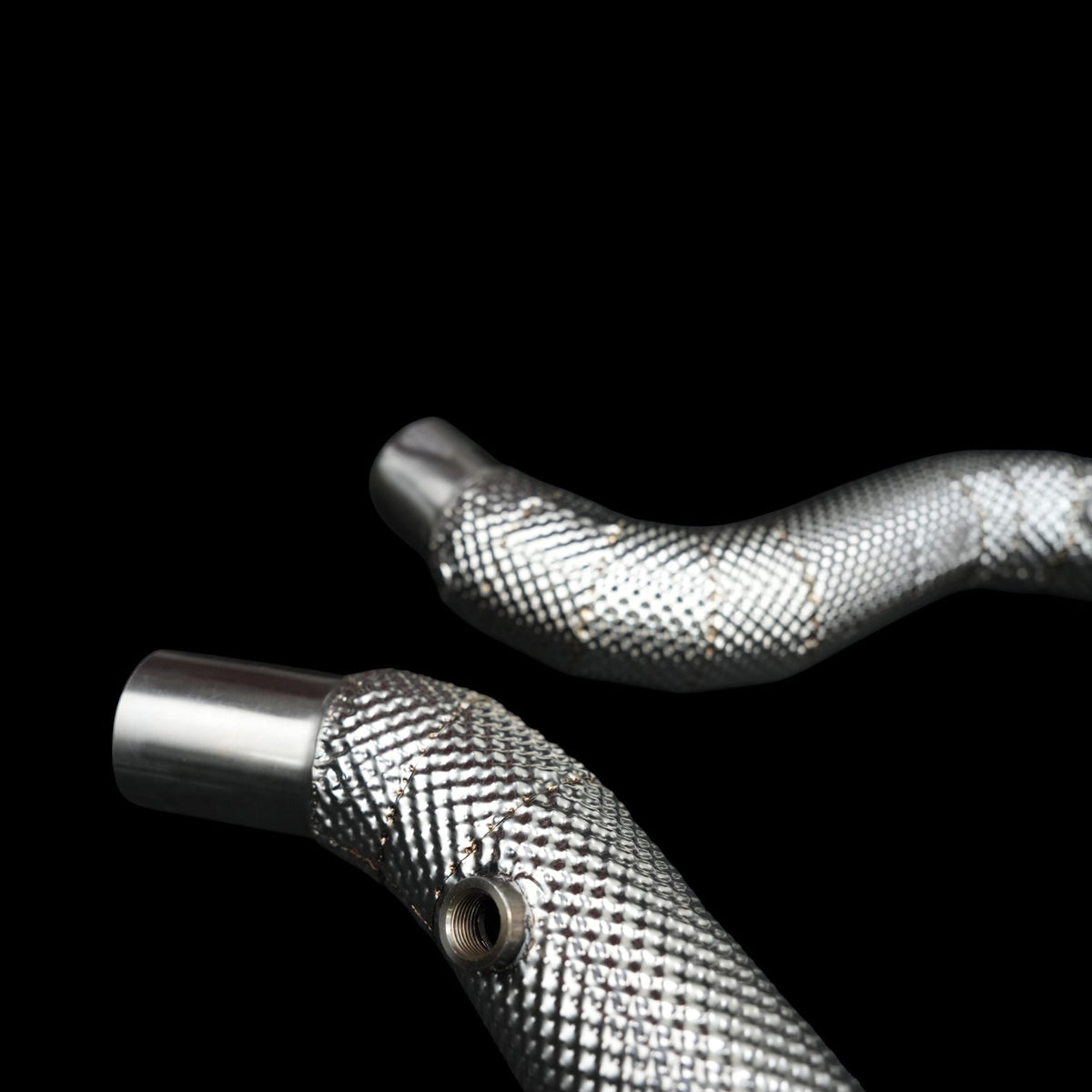 BlackBoost Land Rover Defender P525 508PS-V8 5.0L V8 S/C Catless Downpipes