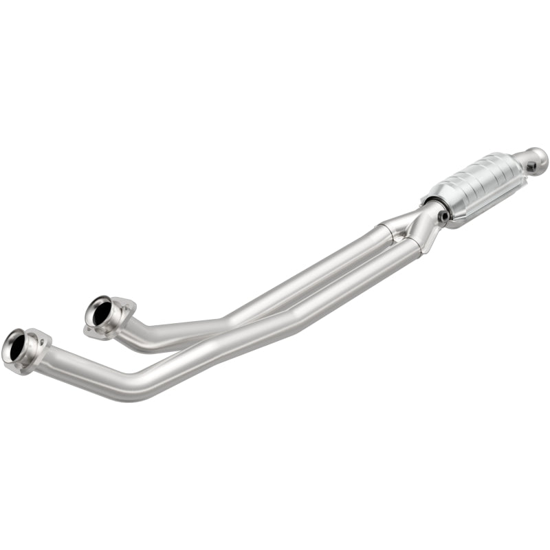 MagnaFlow Conv Volvo 6.5X4 2/2.5