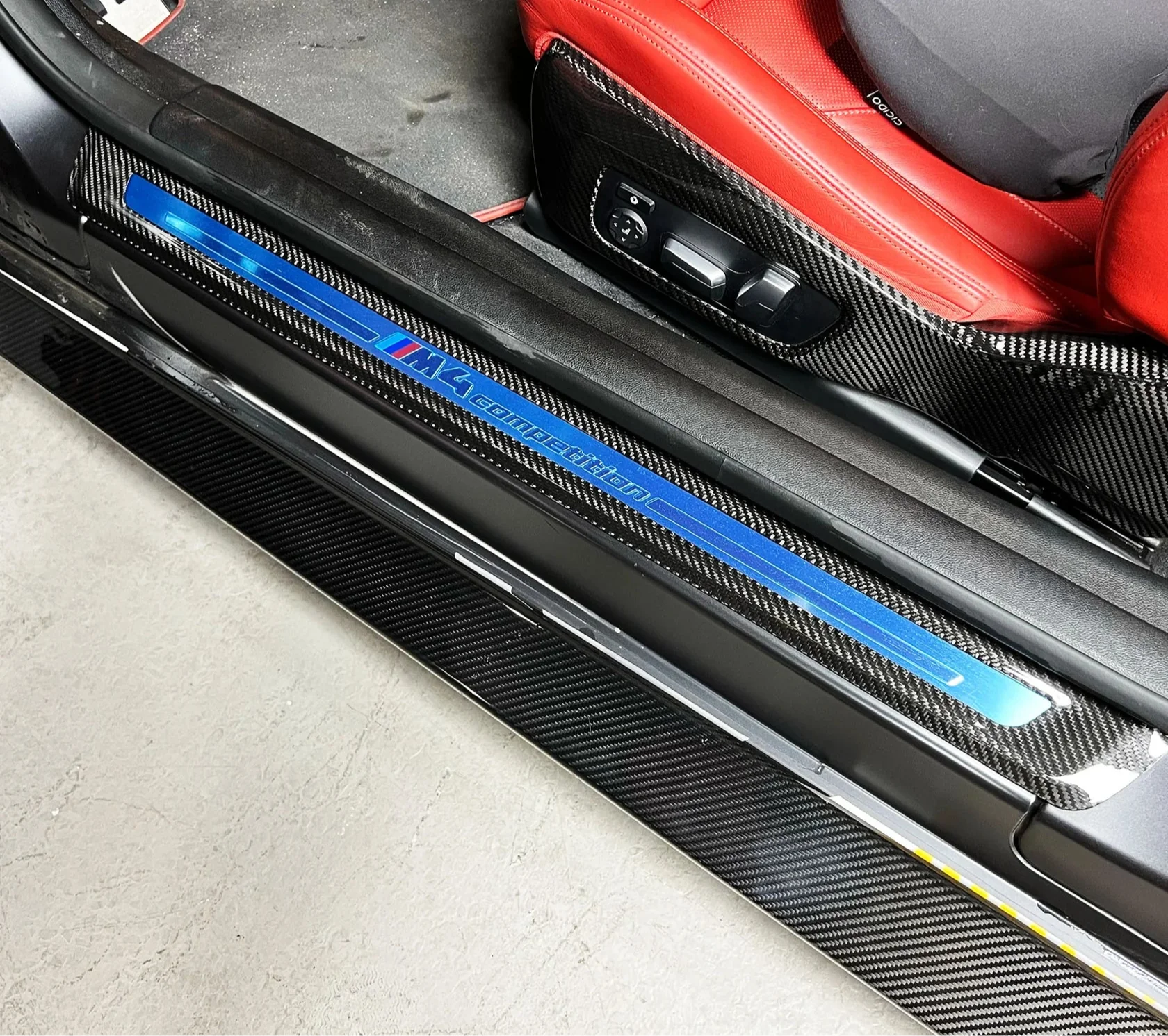 Carbon Fiber Door Sill 2pc - BMW G22 4 Series / G82 & G83 M4 /G87 M2.