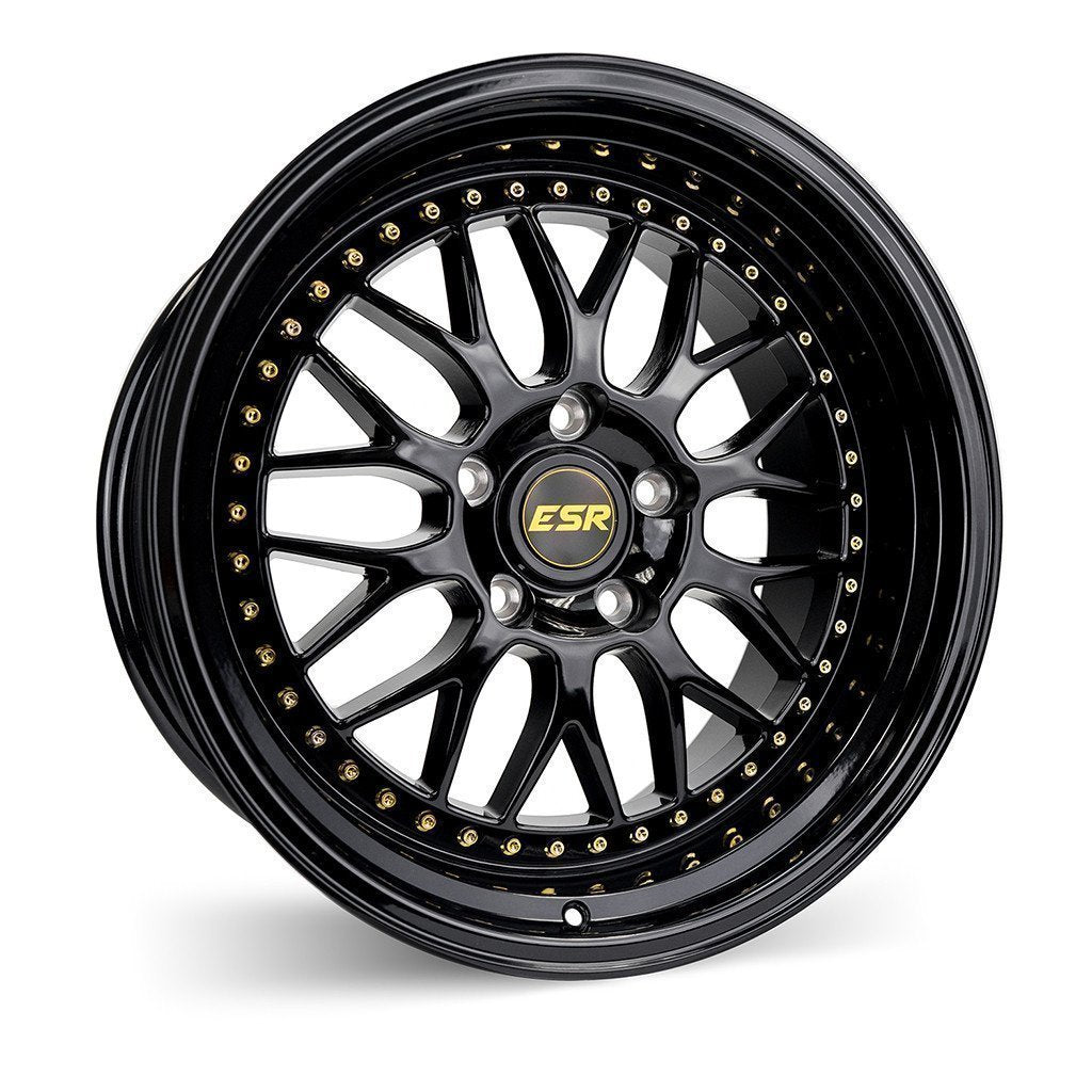 ESR SR01 Gloss Black 18x8.5 +30mm | 5x120 (88552030 SR01GBLK)