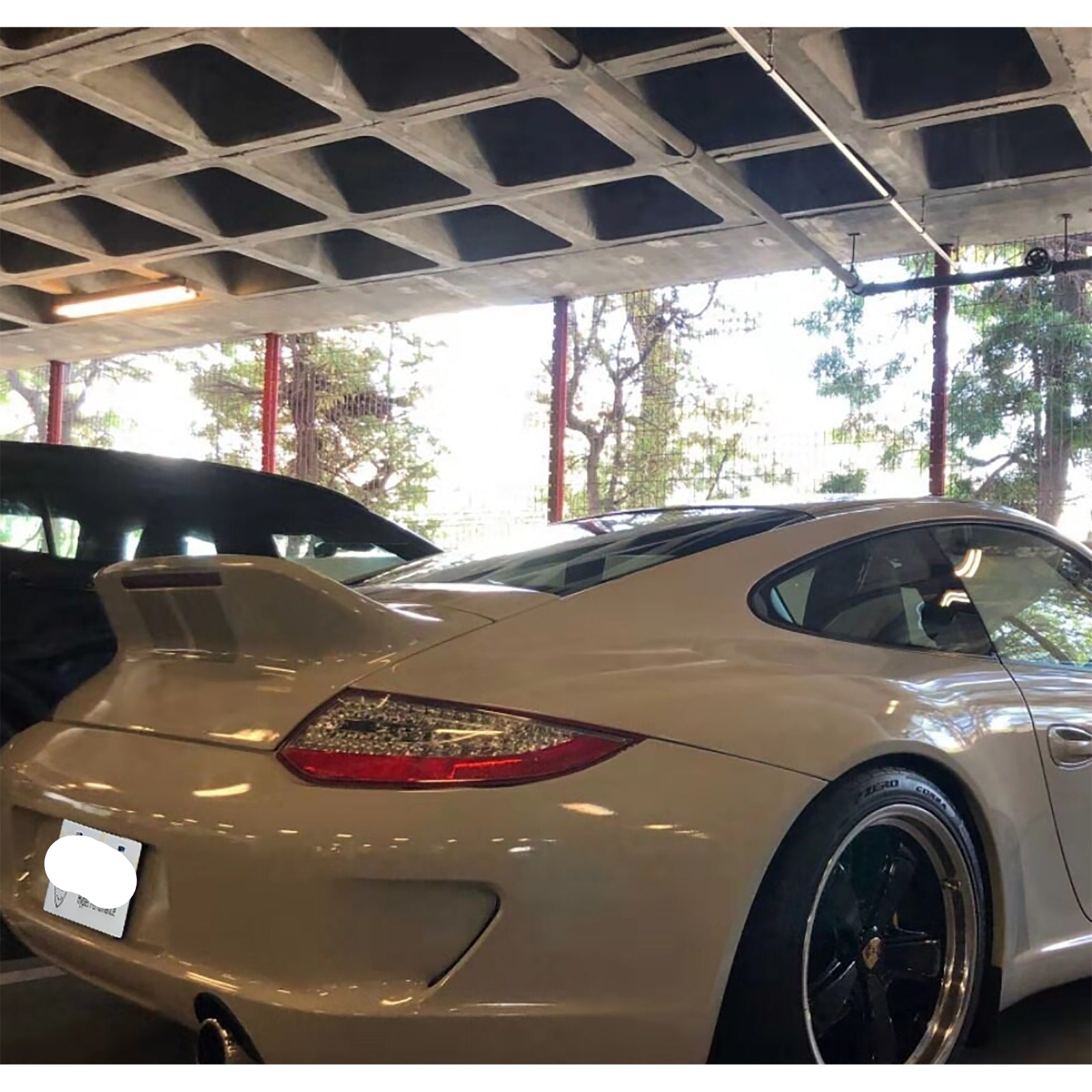 Dry Carbon Fiber Duck Tail Wing Engine Cover - Porsche 997.