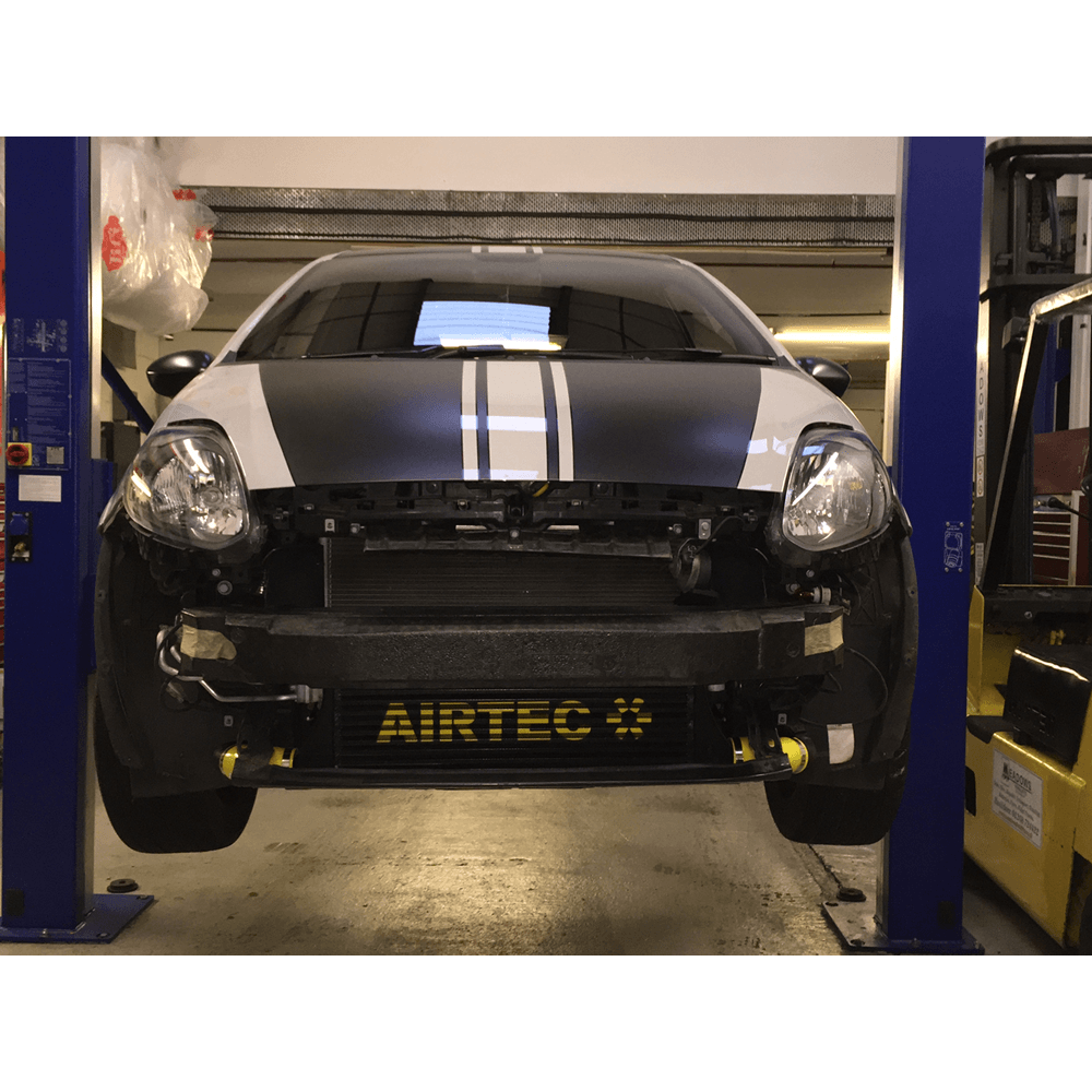 AIRTEC Motorsport Intercooler for Fiat Punto Abarth.