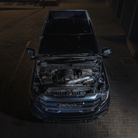 BlackBoost GMC Sierra/Silverado/Yukon Chevy Tahoe/Suburban – 5.3L V8 L83 N/A Cold Air Intake System