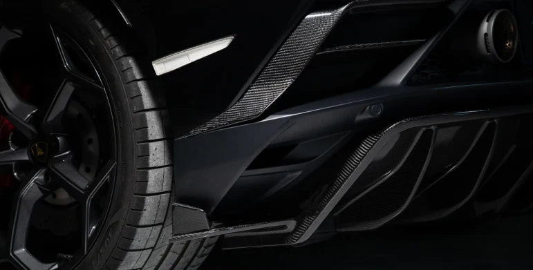 Paktechz Prepreg Carbon Fiber Rear Diffuser - Lamborghini Huracan EVO.