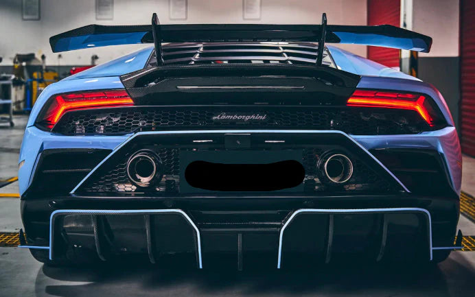 Dry Carbon Fiber Rear Spoiler - Lamborghini Huracan Evo.