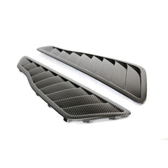 mercedes-benz-amg-gtr-pro-fender-vents-2020
