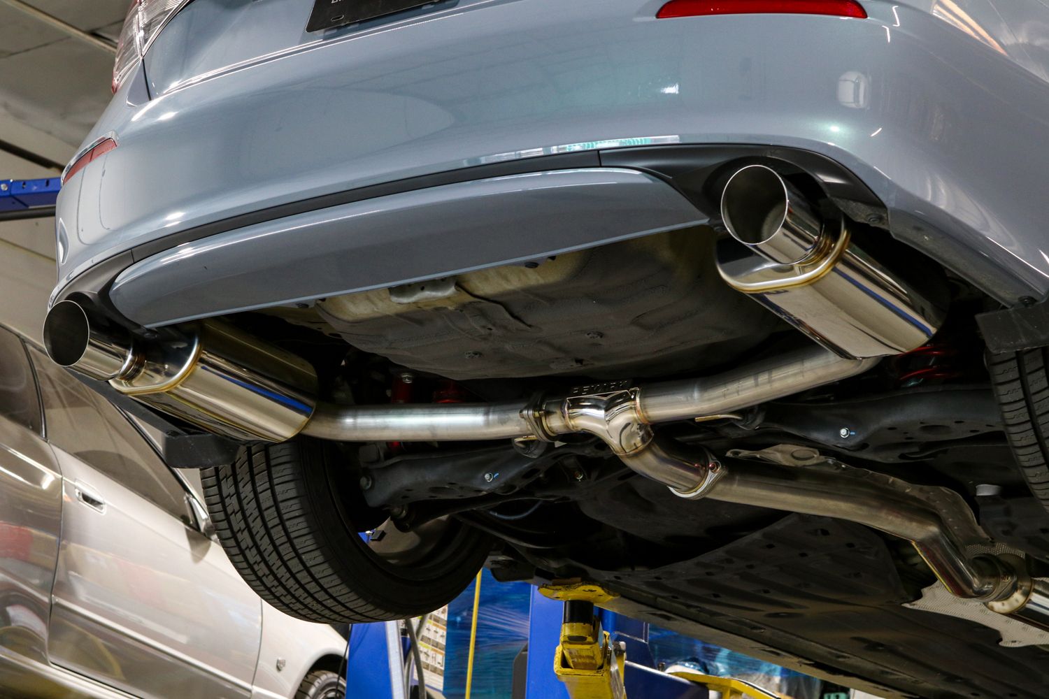 Remark Sports Touring Catback Exhaust | 2022+ Honda Civic / 2023+ Acura Integra (RK-C2076H-08/08TM).