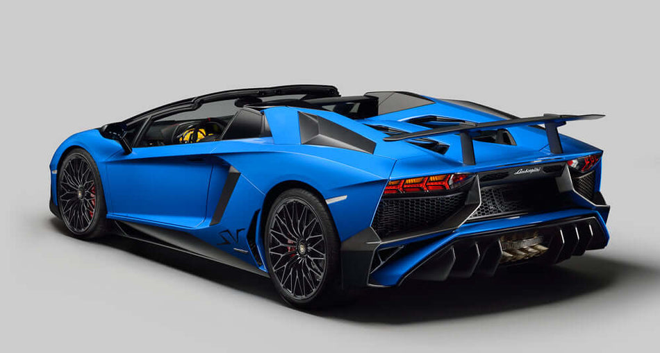 SV Style Carbon Fiber Wing - Lamborghini Aventador.