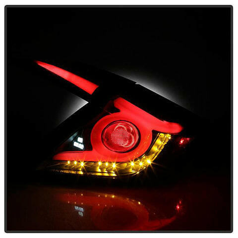 Spyder Light Bar LED Tail Lights | 2016-2019 Honda Civic 4DR (5086051).