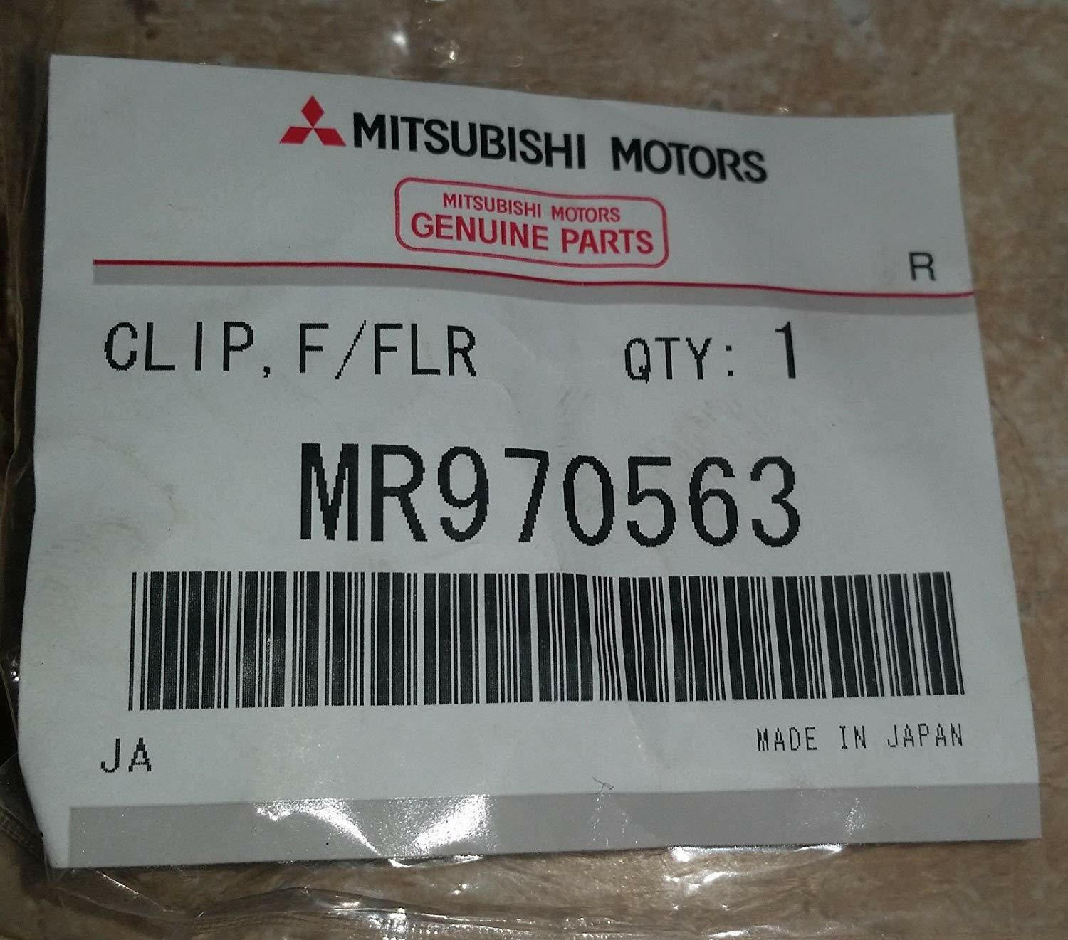 OEM Mitsubishi Gas Door Clip | 2G DSM & Evo 8/9 (MR970563).