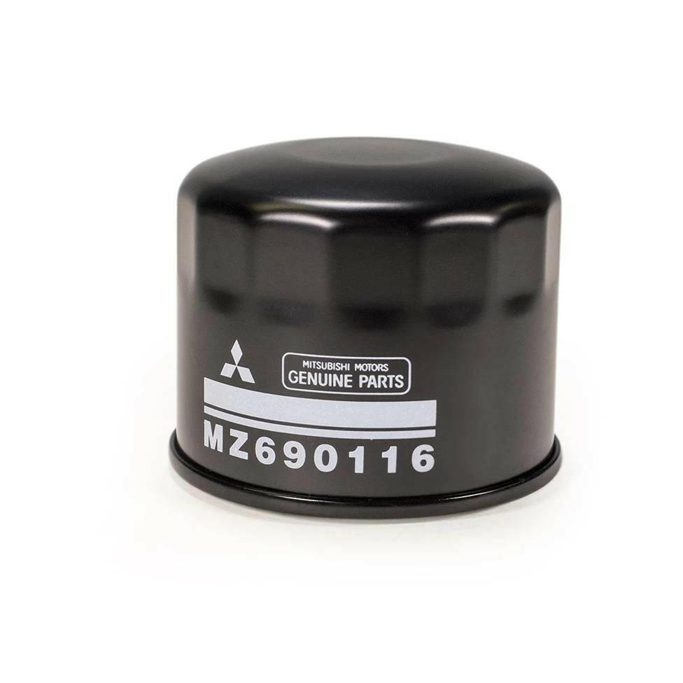 OEM Mitsubishi Oil Filter | 7 Bolt DSM / Evo (MZ690116).