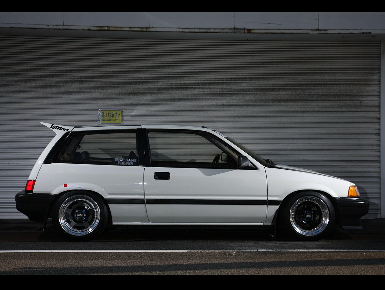 Osaka JDM Rear ”Devil Wing” - 84-87 Civic Hatchback.