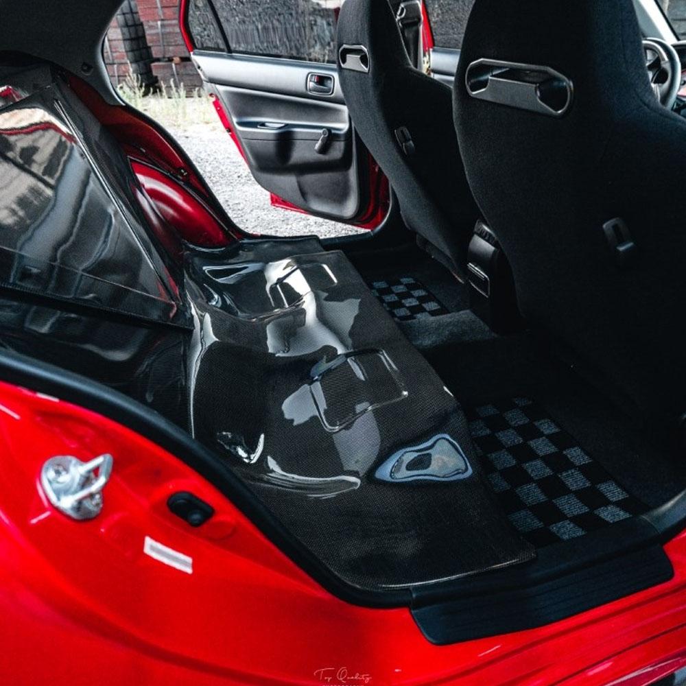 P2M Checkered Race Floor Mats - Front & Rear | 2003-2006 Mitsubishi Evo 8/9 (P2-CPTEVO8DG-TP).