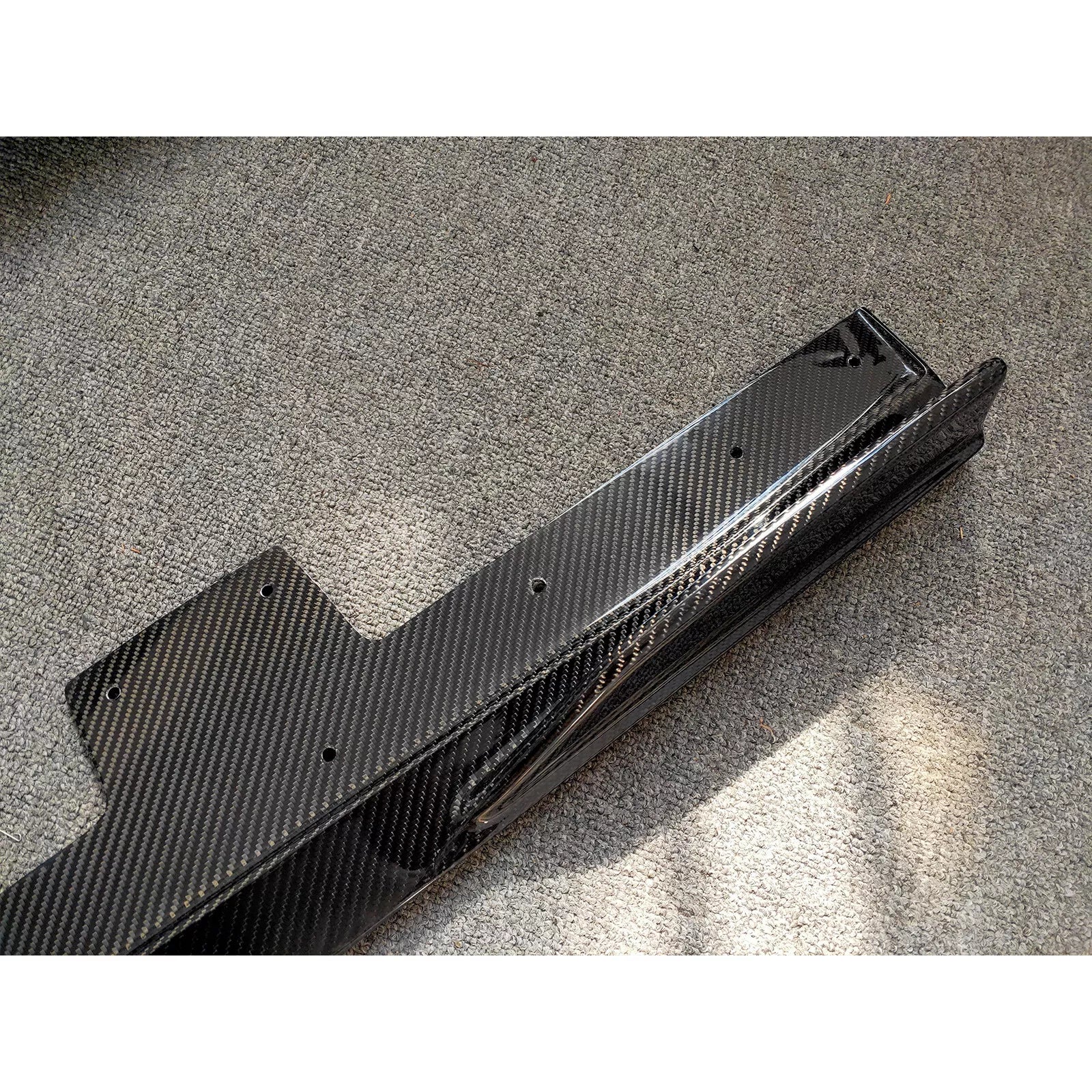 Carbon Fiber Side Skirts - Lexus GS F.