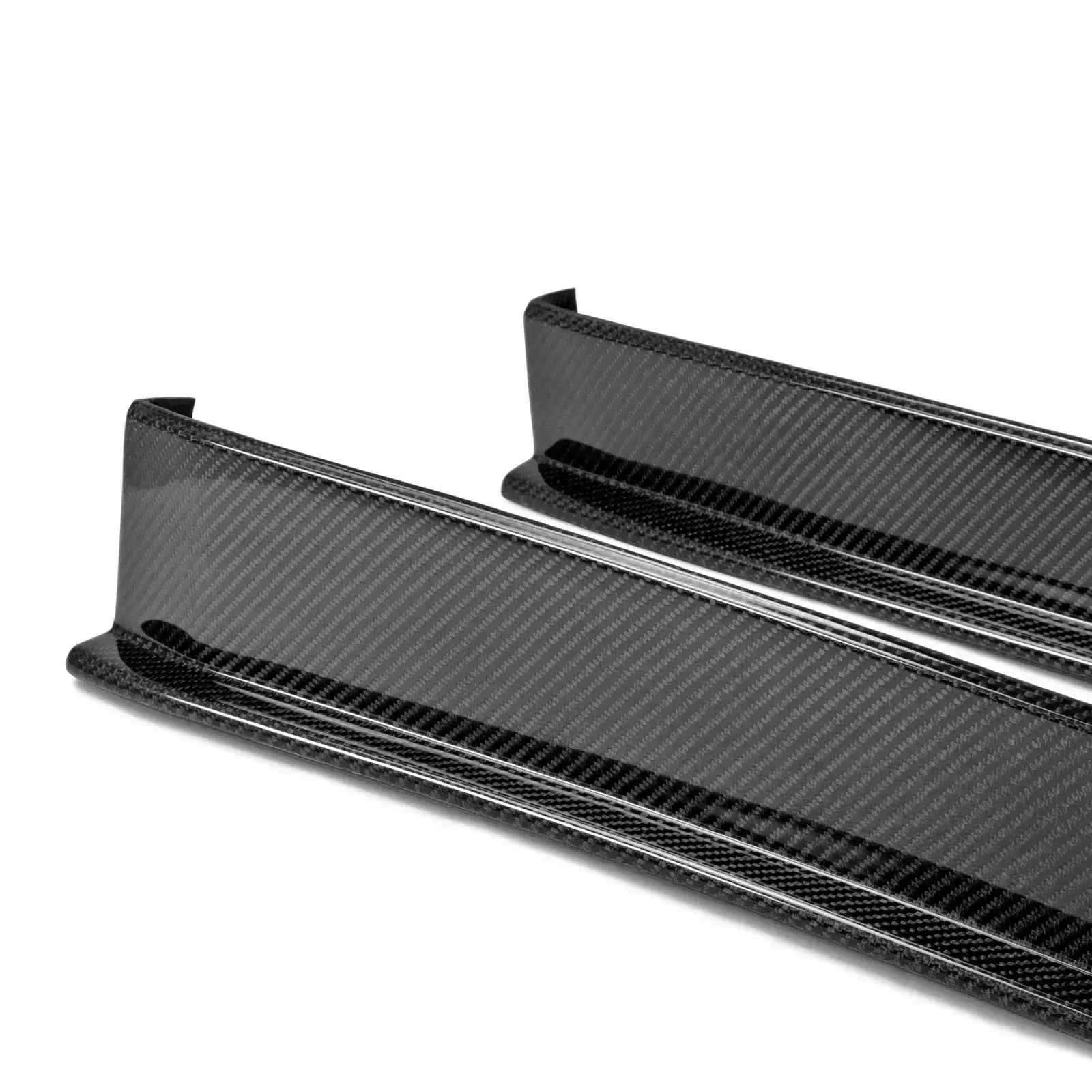 Carbon Fiber Side Skirts - Nissan R35 GTR.