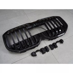 Gloss Black Front Grille w/ LED -  BMW 7 Series G70.