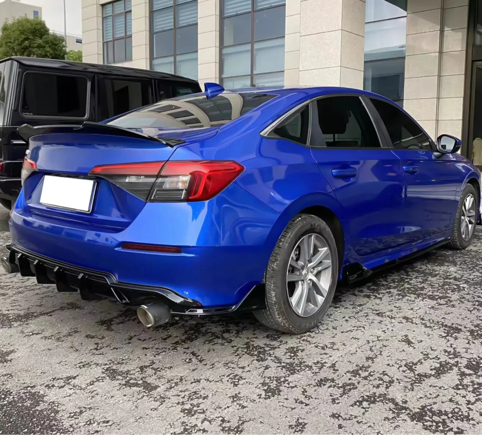 Gloss Black Rear Diffuser Spat - 22-24 Honda Civic 11th Gen.