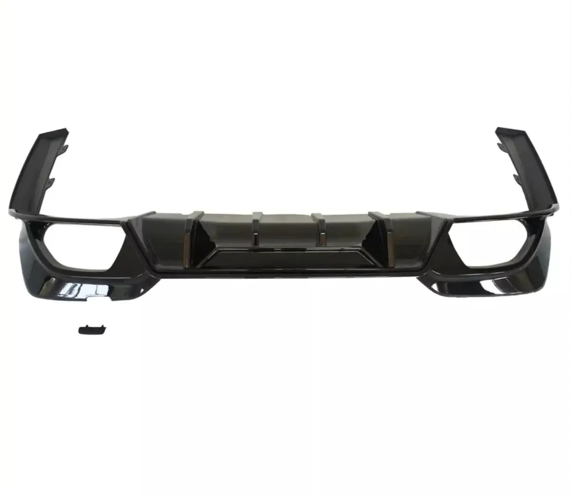 M Sport Gloss Black Rear Diffuser - BMW G20 3 Series prelci M Sport.