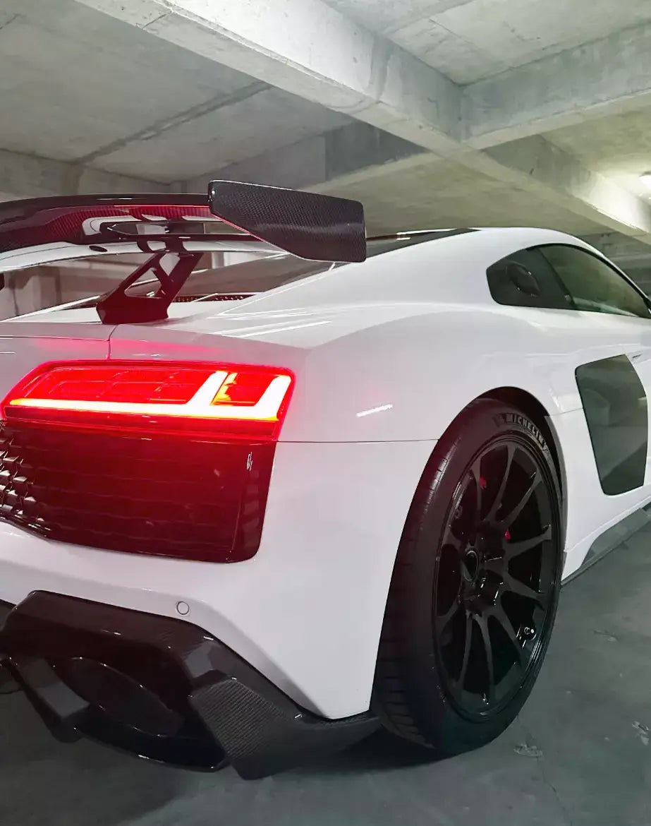 Carbon Fiber Performance Style Wing - Audi R8.