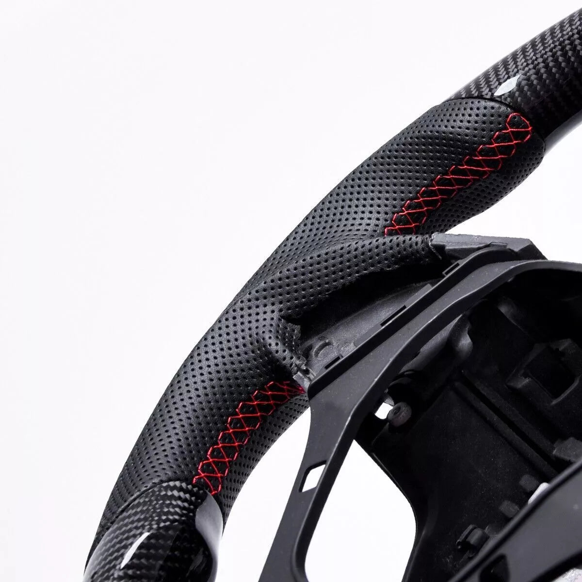 carbon fiber W/heated Steering Wheel - Chevrolet Camaro 2016-2023.