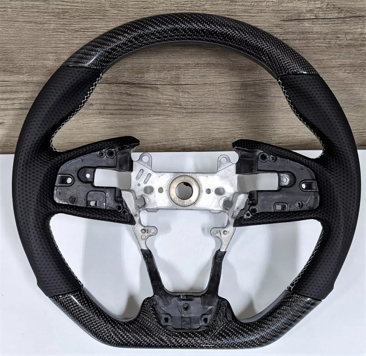 Type-R Style Carbon Fiber Steering Wheel - Honda Civic 10th Gen.