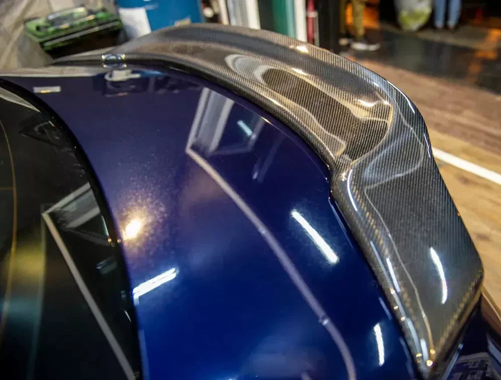 R Style Carbon Fiber Spoiler - Mercedes Benz W205 C Class.