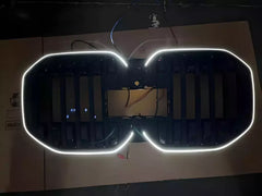 Gloss Black Front Grille w/ LED -  BMW 7 Series G70.