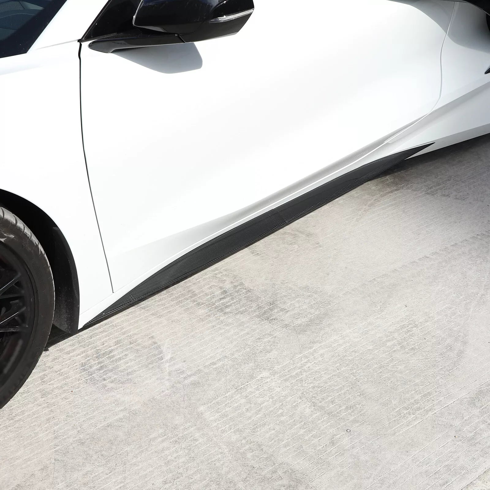 Carbon Fiber Side Skirt Trim Strip - Corvette C8 Stingray Coupe 2020-2025.