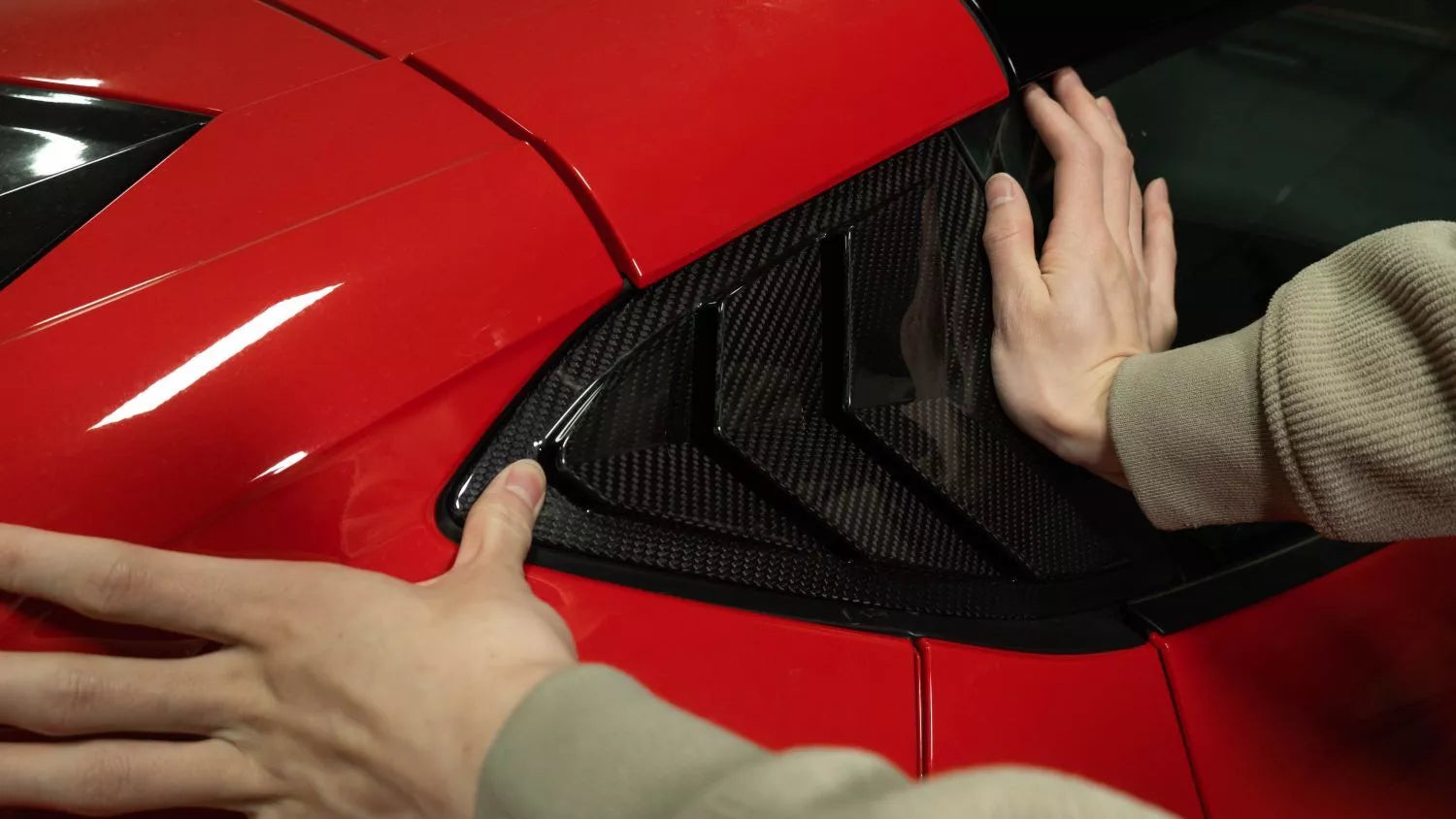 Carbon Fiber Window louver Cover Trim - Corvette C8 Coupe 2020-2024+.