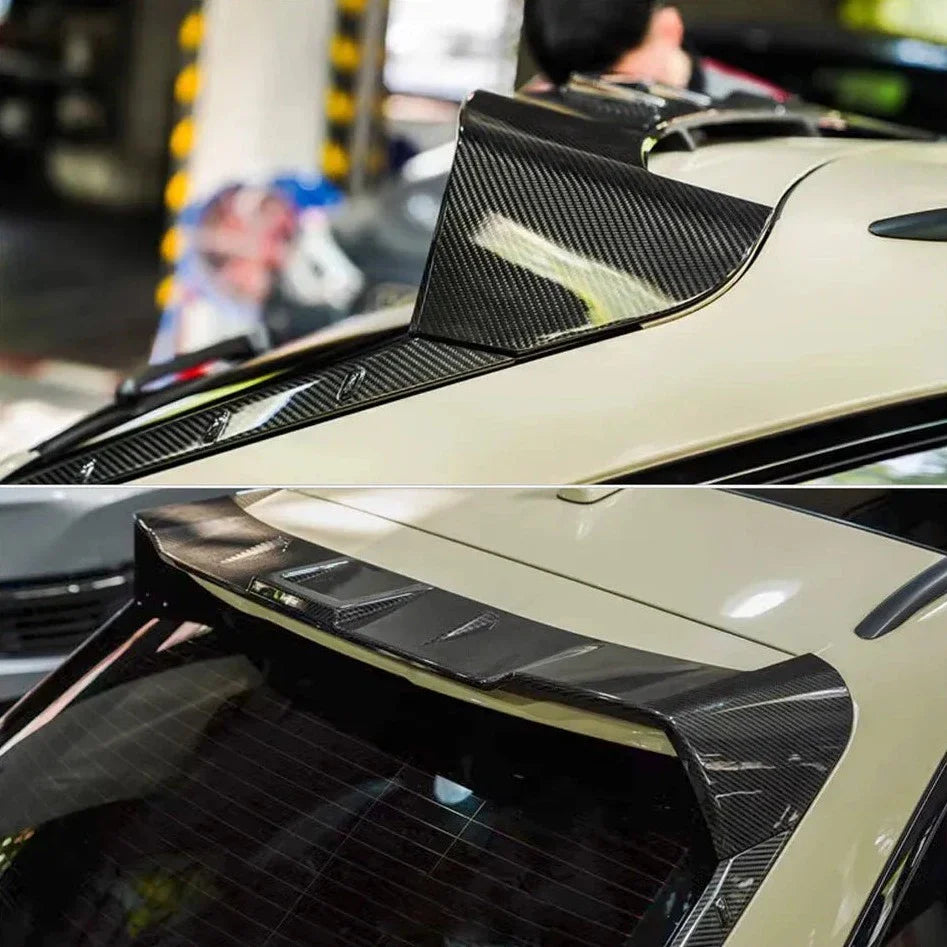 Carbon Fiber Roof Spoiler - Audi RS6 C8.