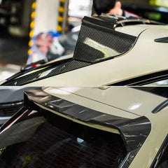 Carbon Fiber Roof Spoiler - Audi RS6 C8.