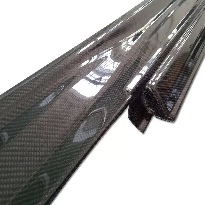 Carbon Fiber Side Skirts - Nissan R35 GTR.