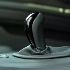 Carbon Fiber Gear Shift Knob Cover - BMW M3/M5/M6/E90/ & E60.