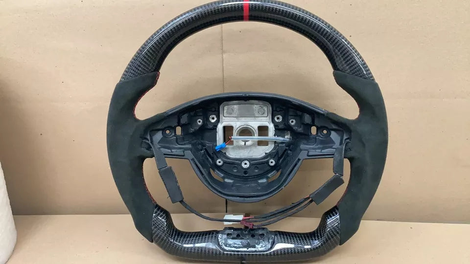 Carbon fiber Steering Wheel w/ heated - Mercedes-Benz W205 C63 AMG CLA GLE GLS.