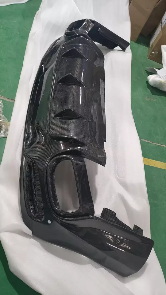 Carbon Rear Bumper Diffuser w/ Exhaust tips - Mercedes Benz W167 GLE350 GLE53 GLE63 AMG Coupe.