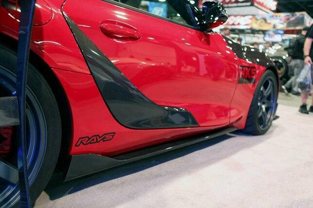 Seibon OEM-Style Carbon Fiber Door Garnish | 2020-2021 Toyota Supra (DG20TYSUP-OE).