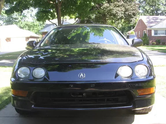 Seibon OEM-Style Carbon Fiber Hood Acura Integra 1994-2001