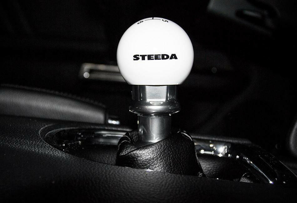 Steeda S550 6-Speed Shift Knob - White | 2015-2017 Ford Mustang (203-E226ULSI20).