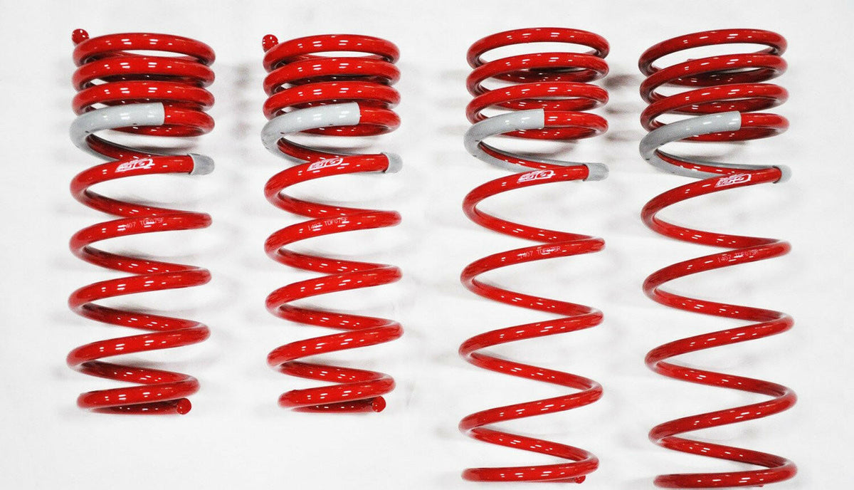 2003-2007 Nissan 350Z NF210 Springs by Tanabe (TNF063).