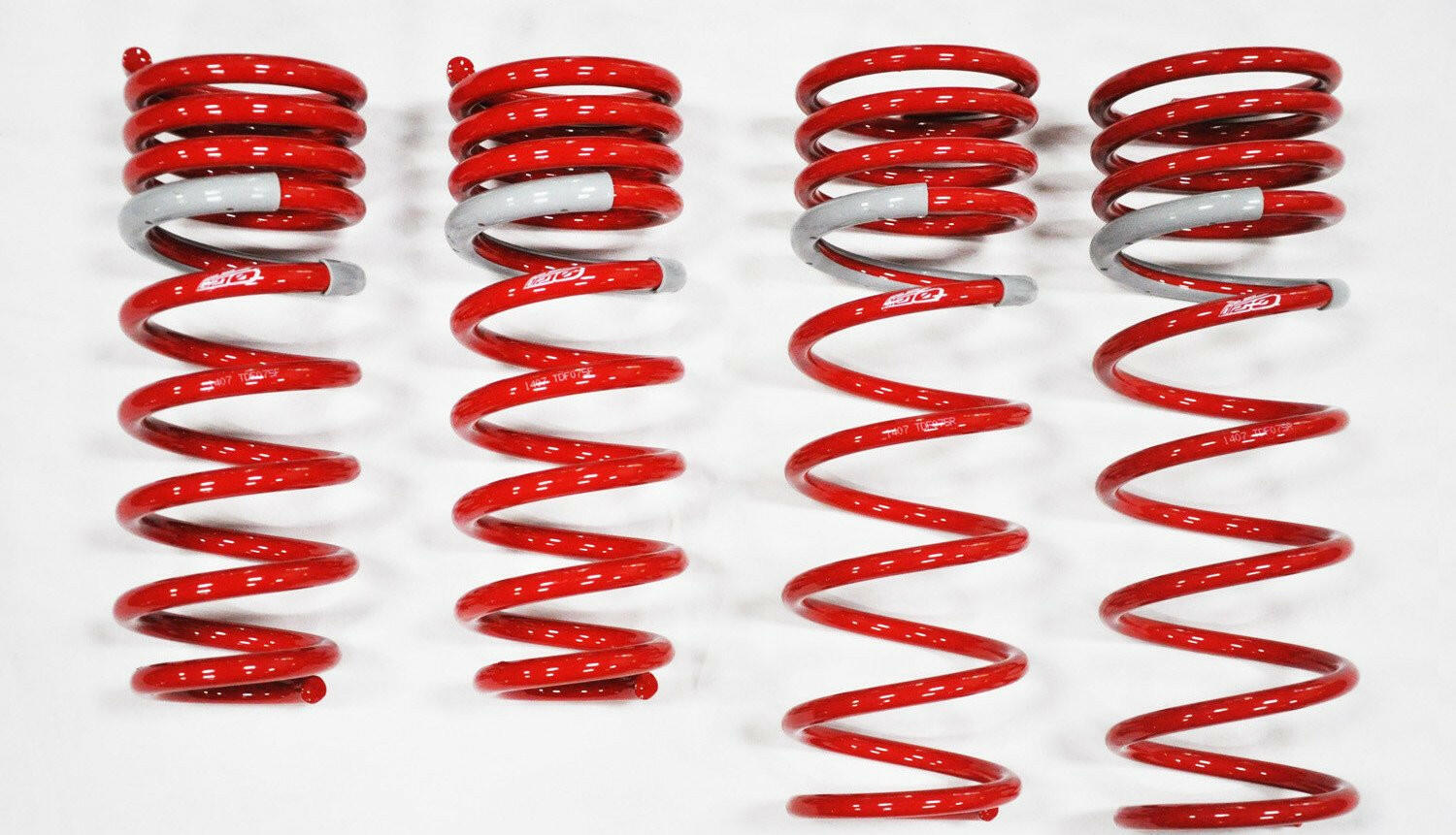 2009-2010 Nissan 370Z NF210 Springs by Tanabe (TNF150).